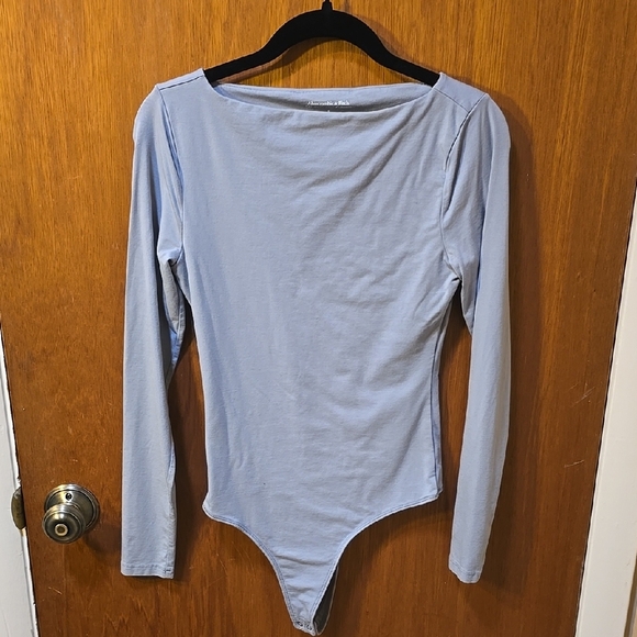 Abercrombie & Fitch Tops - Abercrombie & Fitch Gray Modal-Blend Top